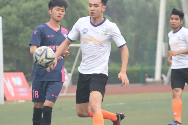 亚冠-C罗补射破门 利雅得胜利主场5-1艾因