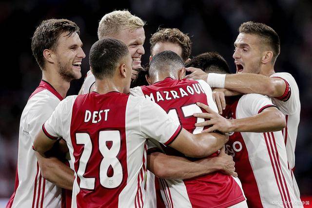 勇士将试训29岁扣篮王 曾在勇士场均得12.9分