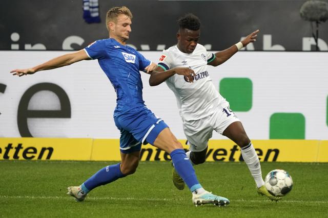 麦凯恩30分76人力克篮网 崔永熙发展联盟得3分